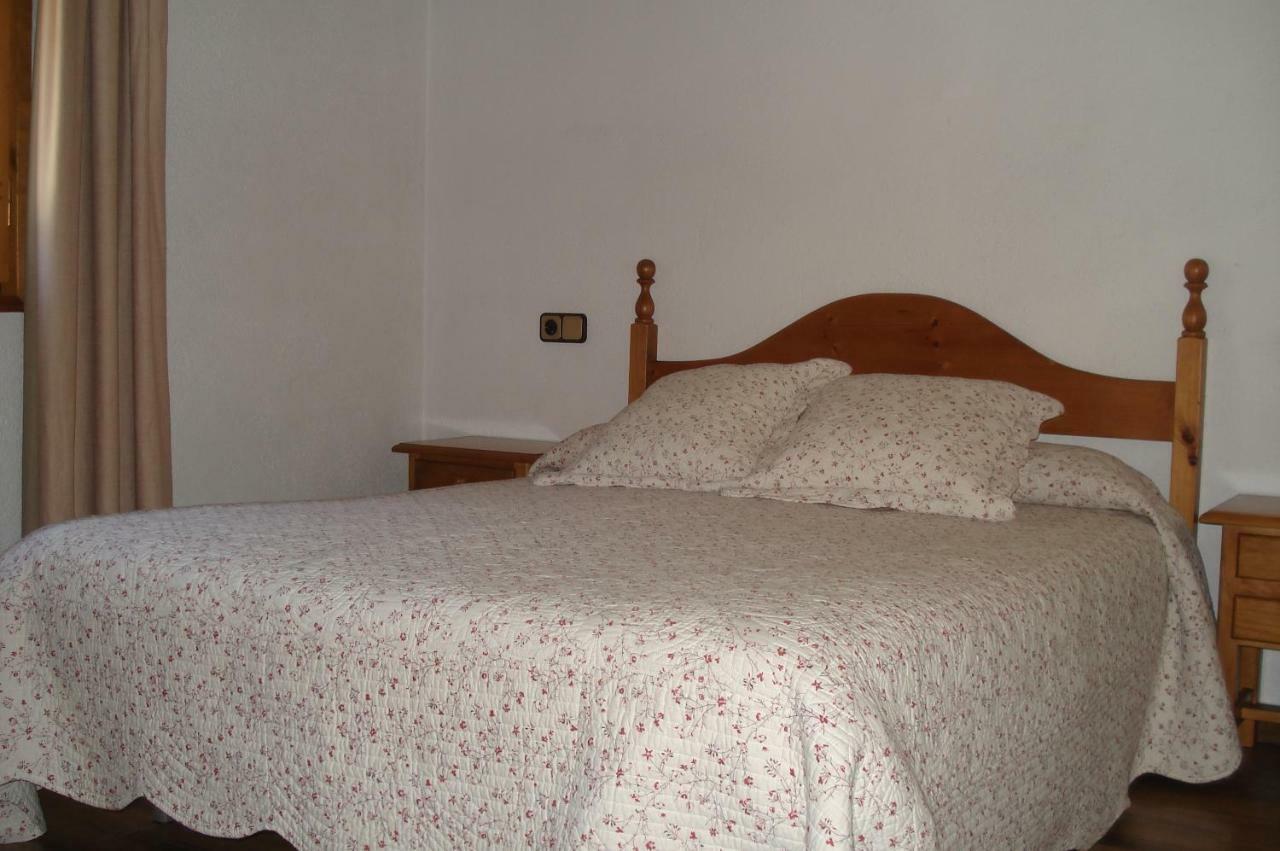 Apartaments Pont Romànic Espot Extérieur photo